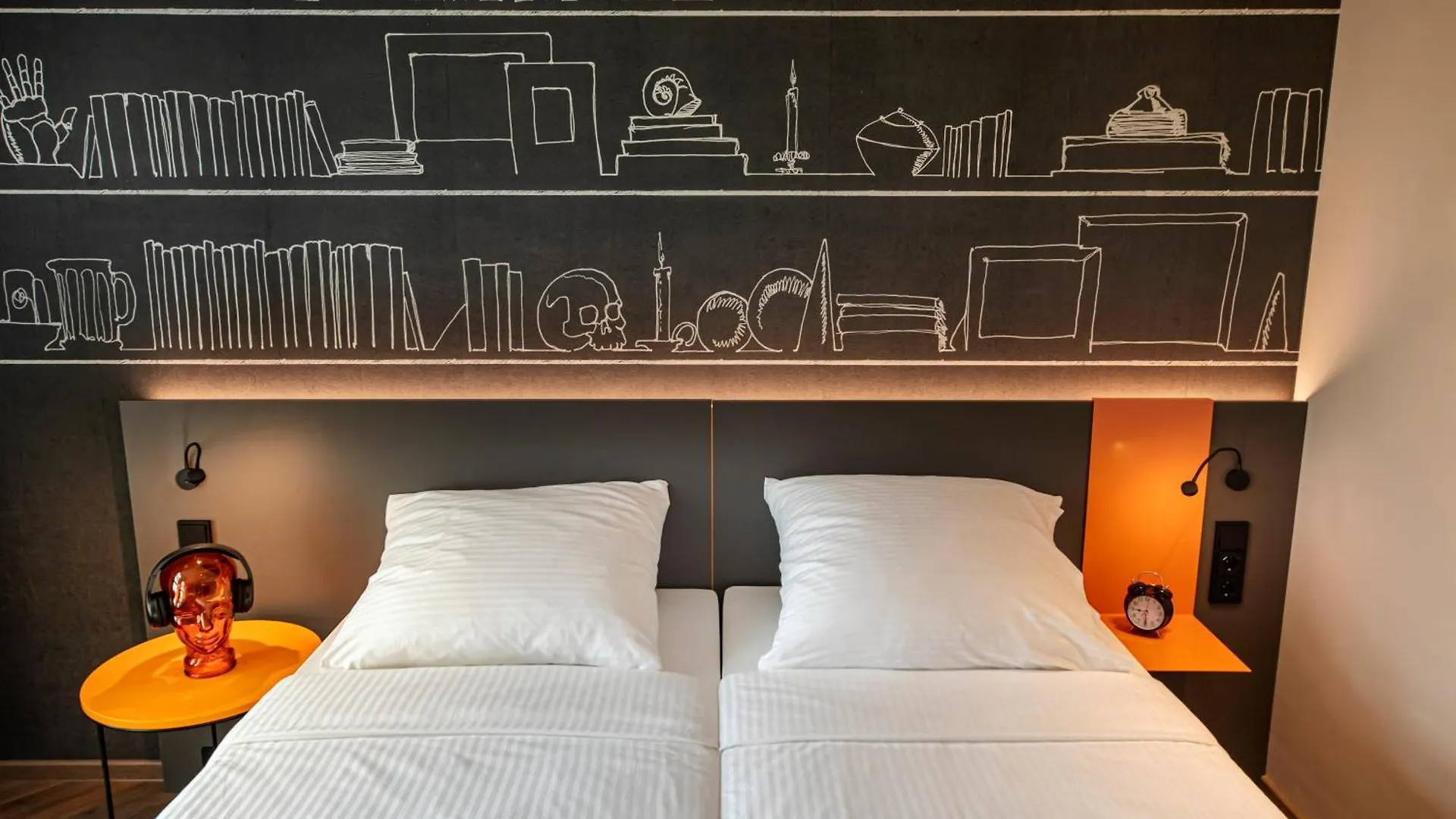 Loginn Hotel Koeln Airport 3*, Cologne