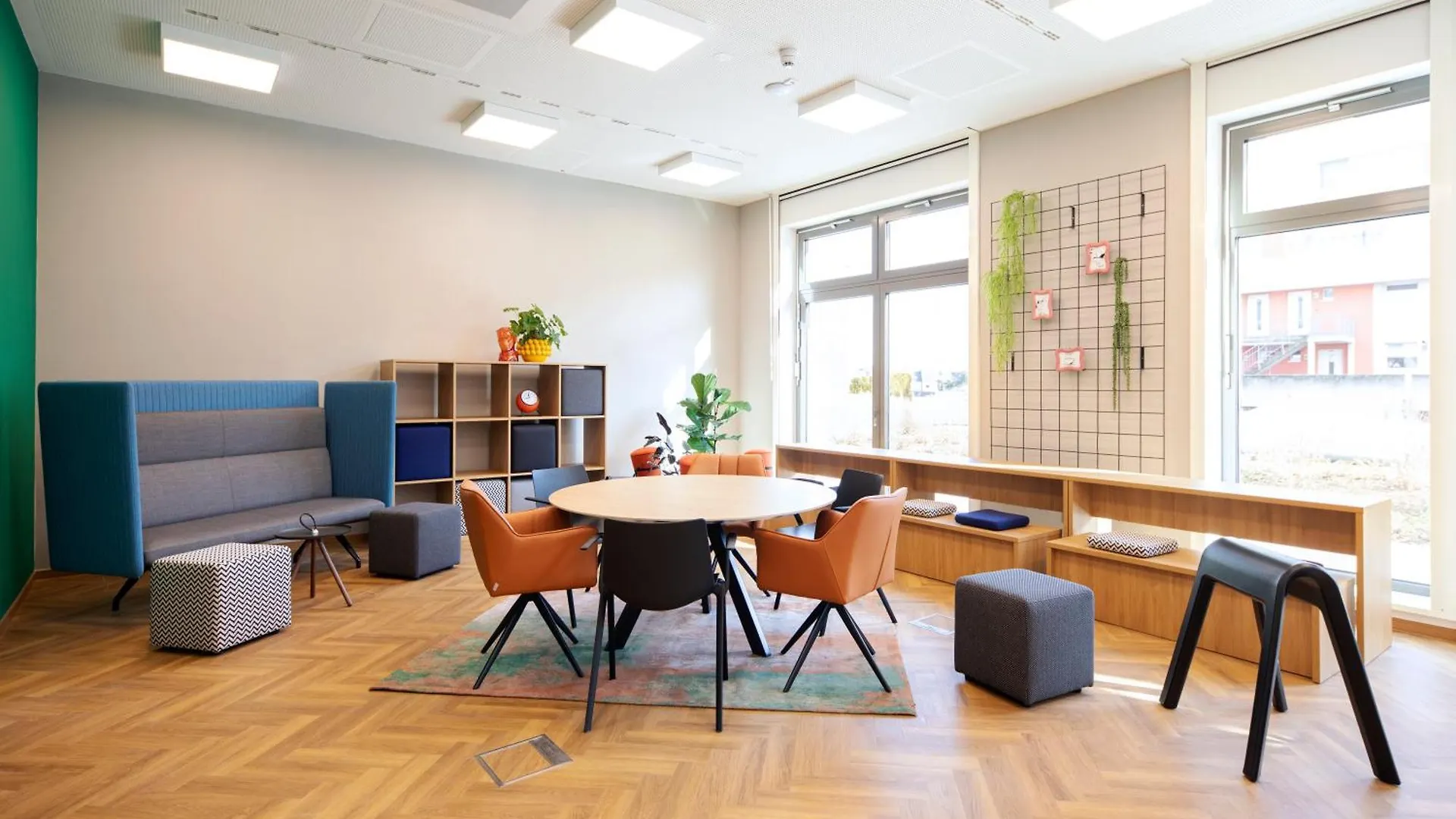Loginn Hotel Koeln Airport 3*, كولونيا