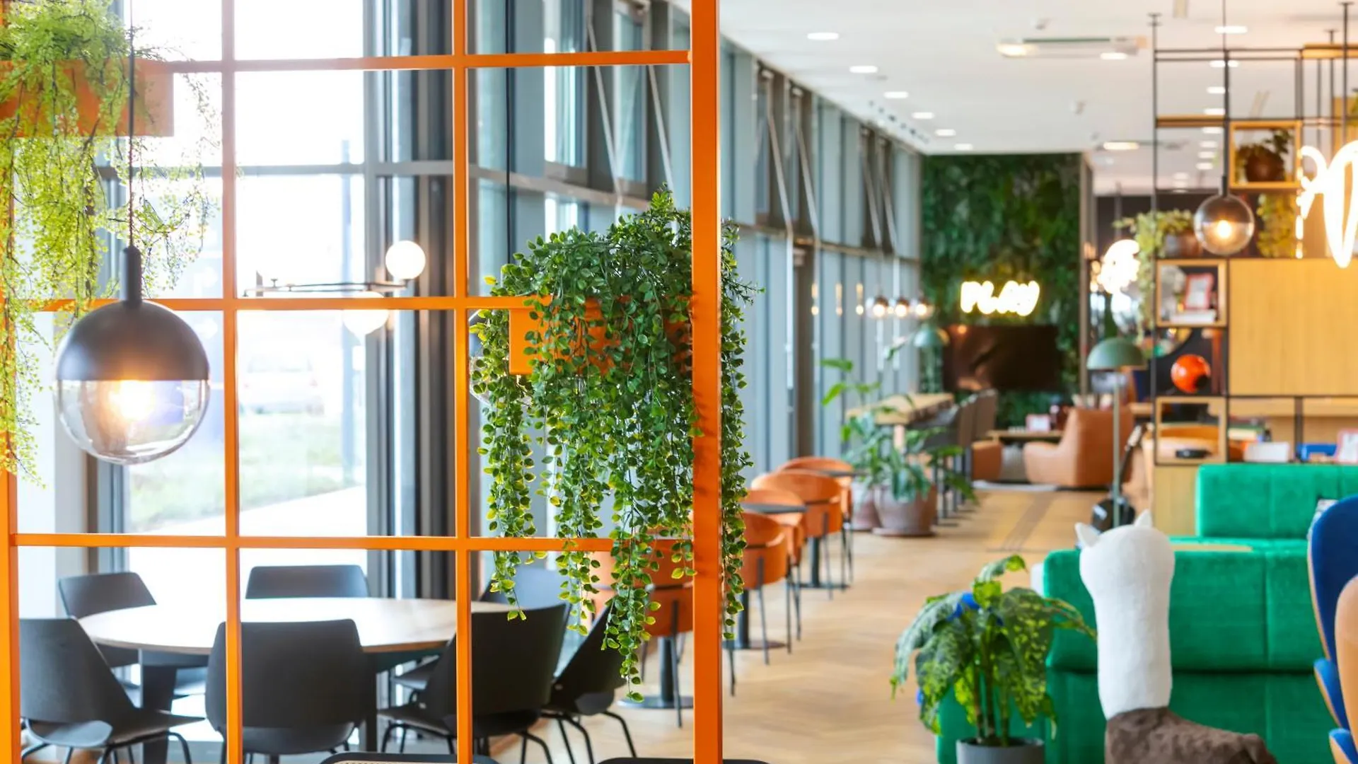 Loginn Hotel Koeln Airport 3*, كولونيا ألمانيا
